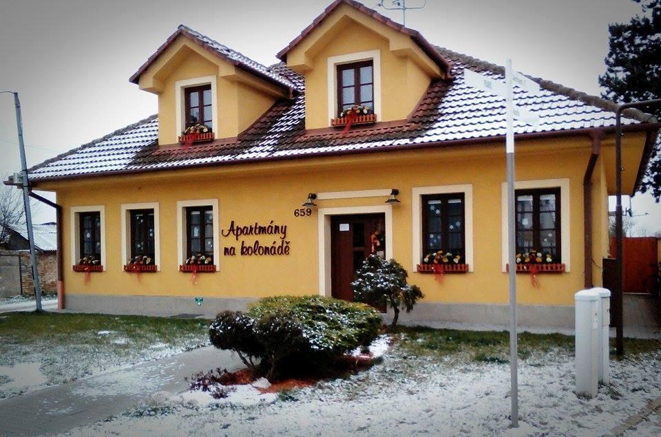 Na Kolonade *